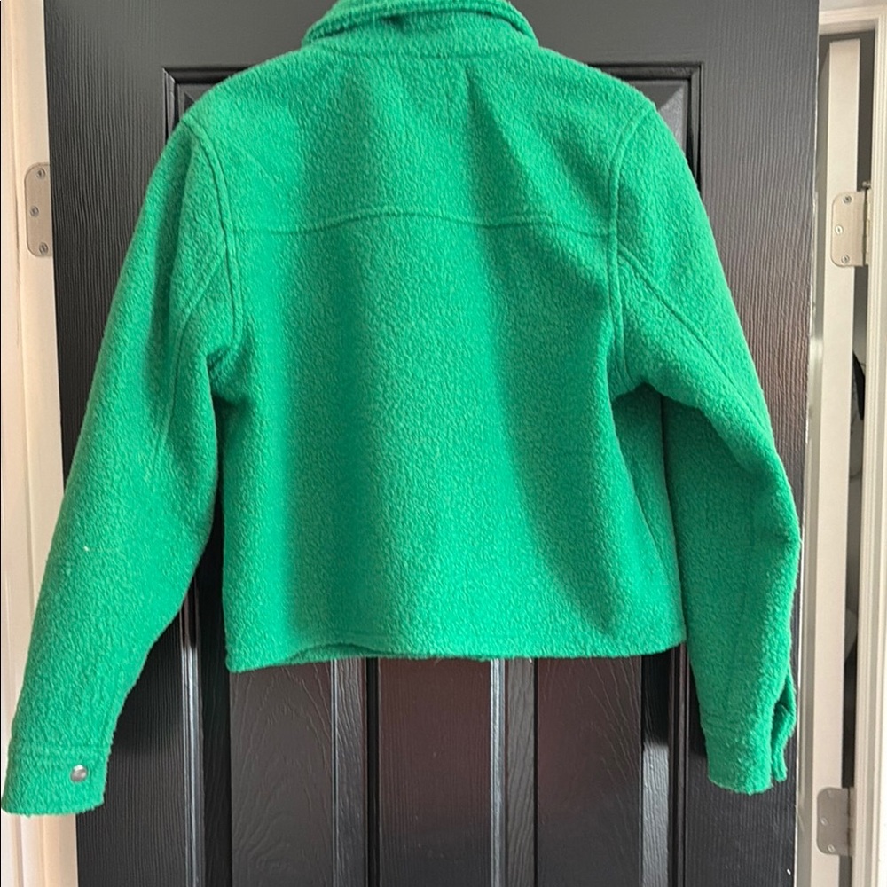 Cropped Green Sherpa Jacket - Picture 2 of 3